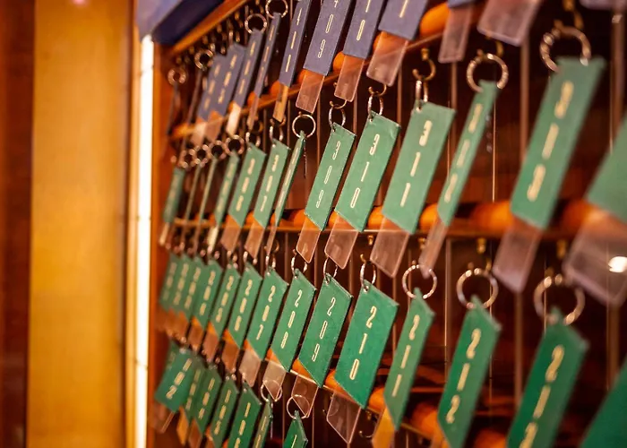 Estense Готель Модена